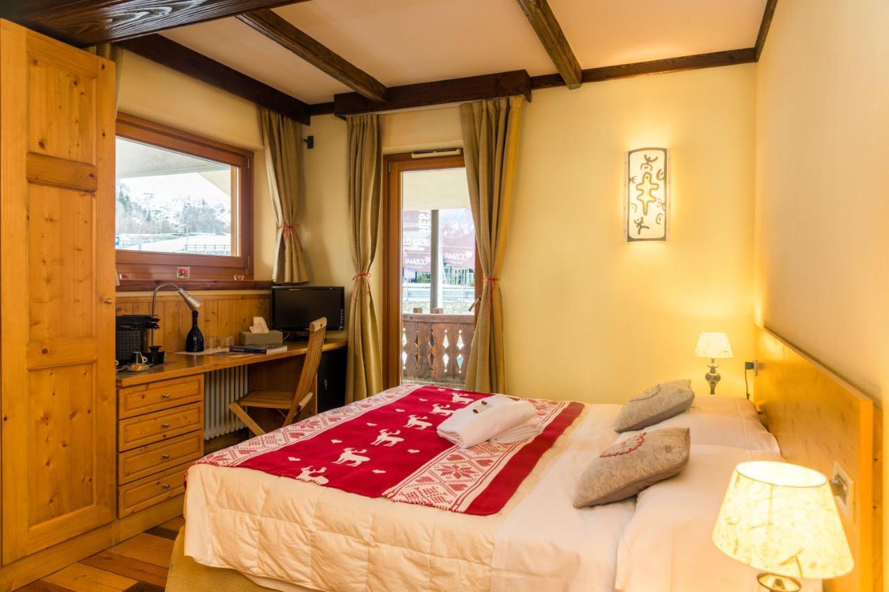 Shatush Hotel Courmayeur Exteriör bild