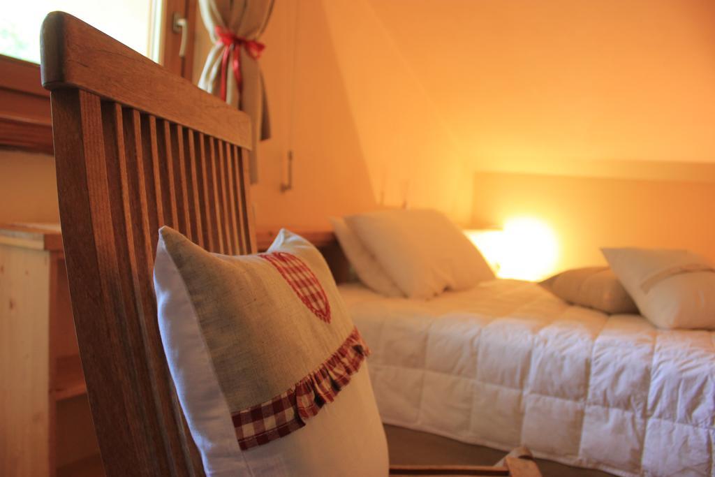 Shatush Hotel Courmayeur Rum bild