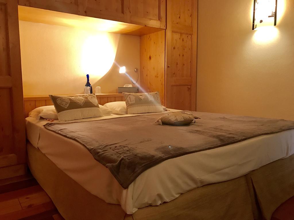 Shatush Hotel Courmayeur Exteriör bild