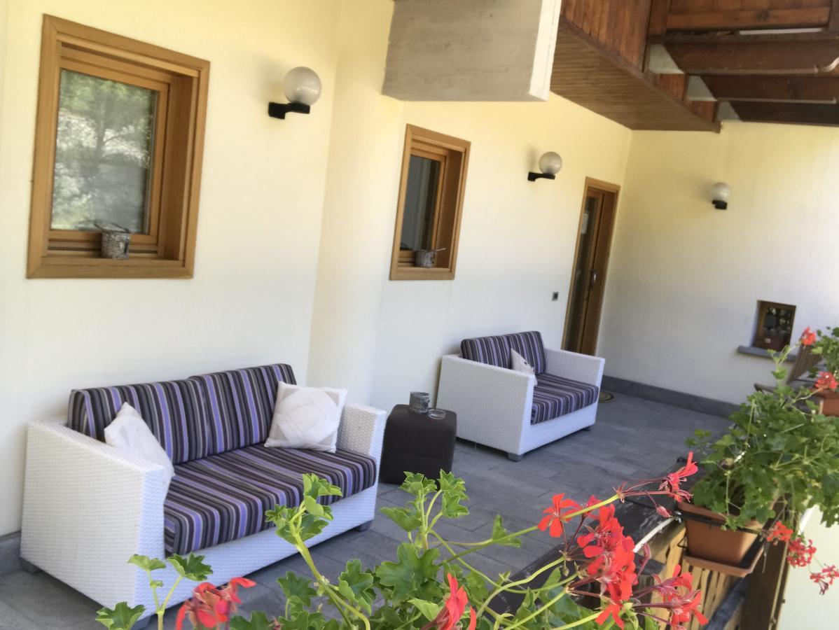 Shatush Hotel Courmayeur Exteriör bild